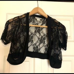 Pretty Rebellious lace shoulder cover